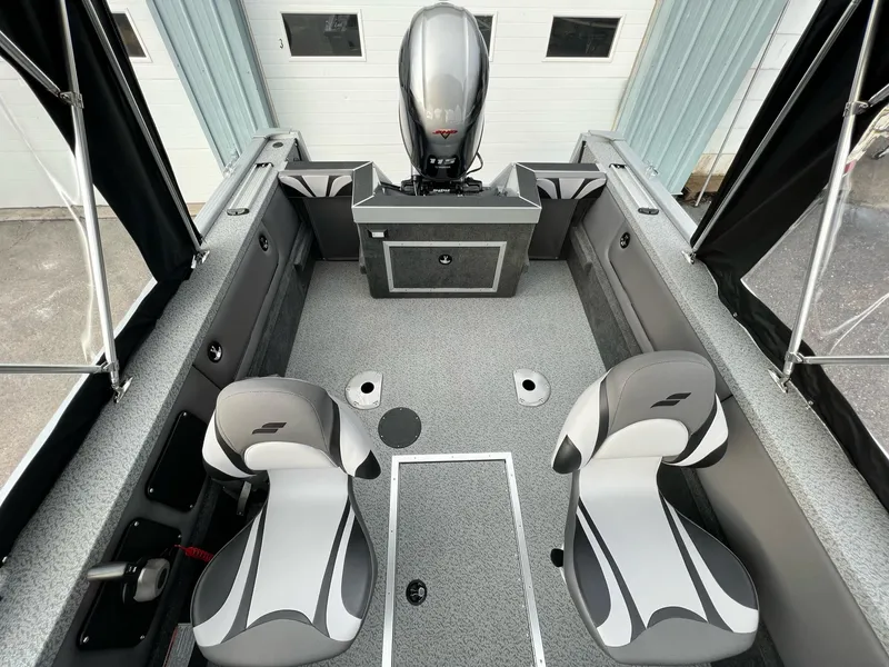 Slide: The Image of Starweld Fusion Pro 18 DC 2025 - 16