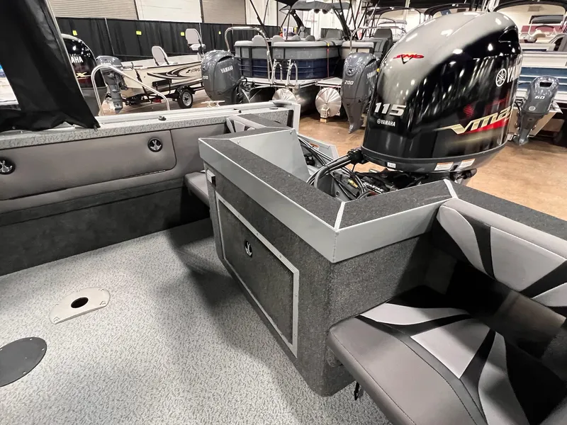 Slide: The Image of Starweld Fusion Pro 18 DC 2025 - 24