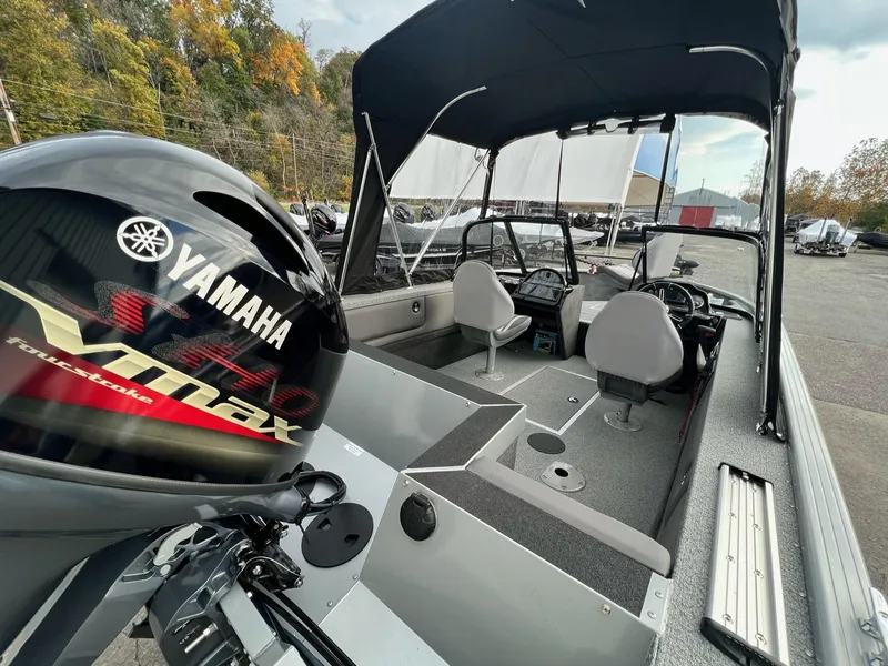 Slide: The Image of Starweld Fusion Pro 18 DC 2025 - 30