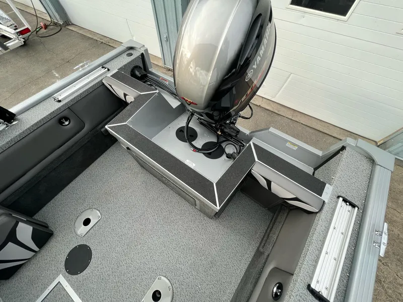 Slide: The Image of Starweld Fusion Pro 18 DC 2025 - 32