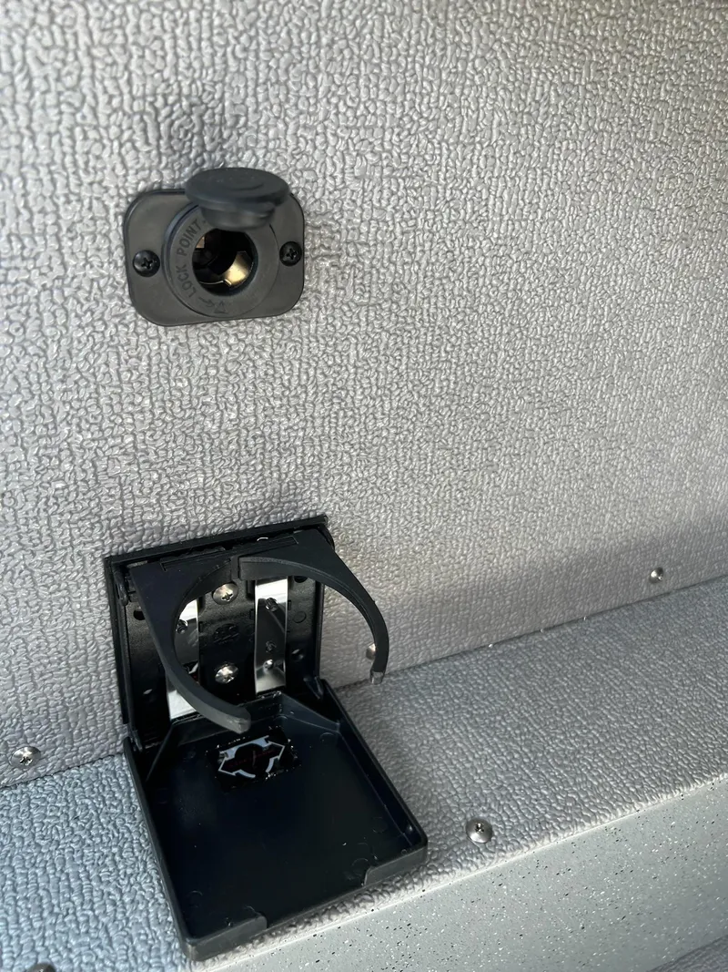 Slide: The Image of Starcraft Mariner 210 XT 2024 - 21