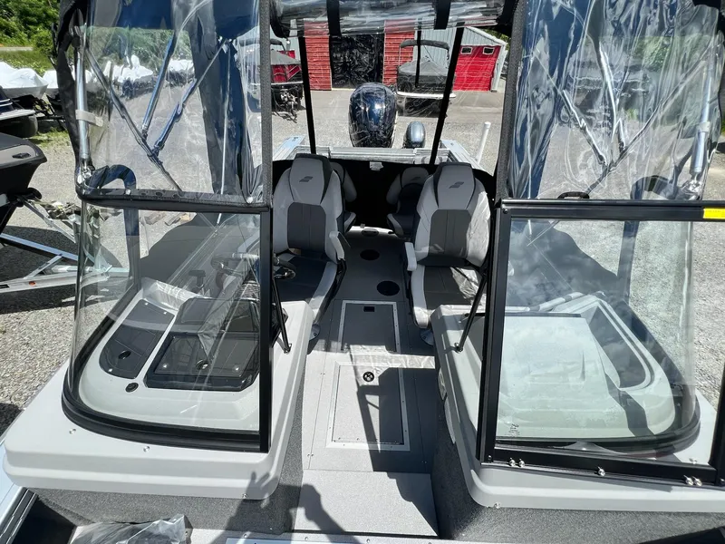 Slide: The Image of Starcraft Mariner 210 XT 2024 - 5