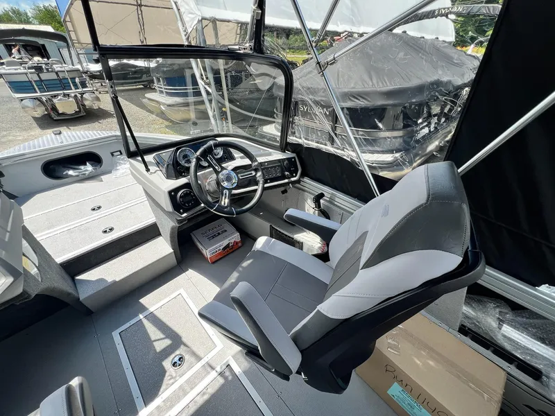 Slide: The Image of Starcraft Mariner 210 XT 2024 - 6