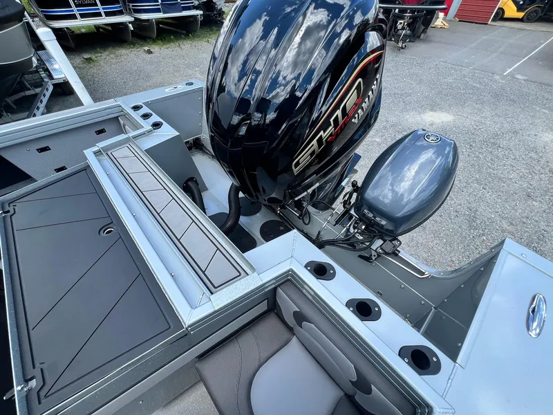 Slide: The Image of Starcraft Mariner 210 XT 2024 - 8