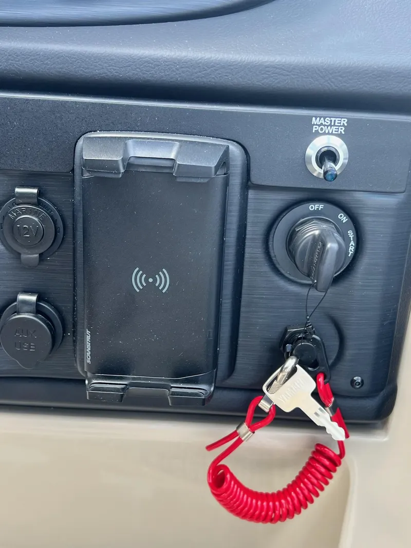 Slide: The Image of Berkshire CTS Series 24 RFC 3.0 Tritoon 2025 - 14