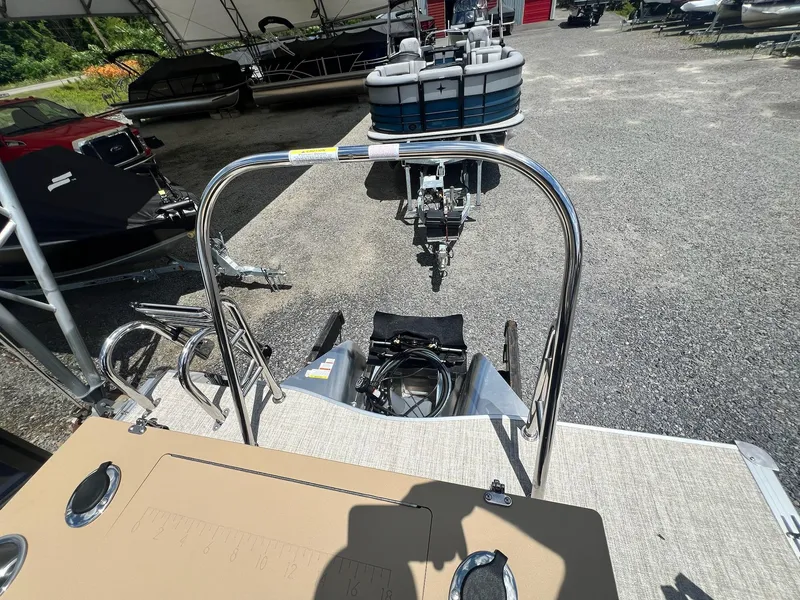 Slide: The Image of Berkshire CTS Series 24 RFC 3.0 Tritoon 2025 - 32