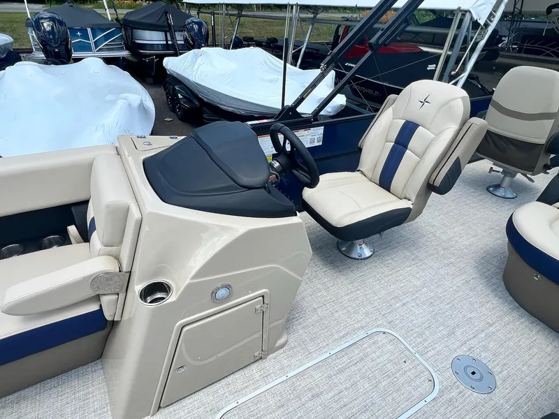 Slide: The Image of Berkshire CTS Series 24 RFC 3.0 Tritoon 2025 - 48