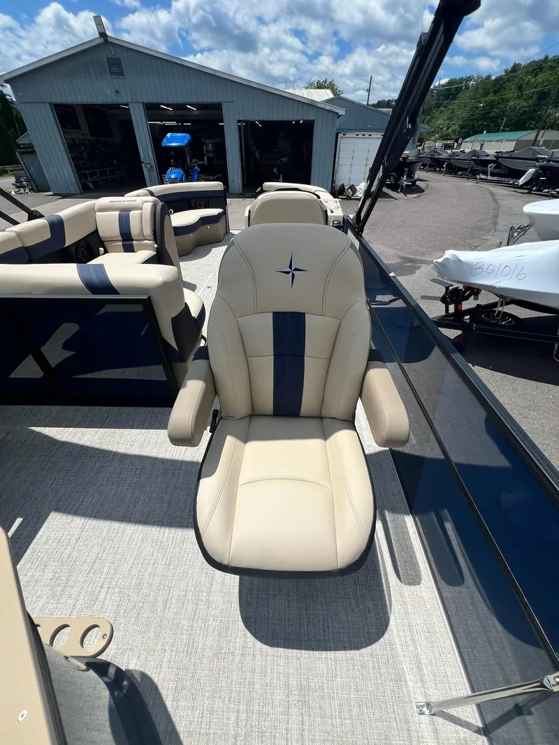 Slide: The Image of Berkshire CTS Series 24 RFC 3.0 Tritoon 2025 - 6