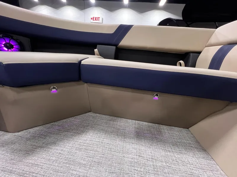 Slide: The Image of Berkshire CTS Series 24 RFC 3.0 Tritoon 2025 - 9