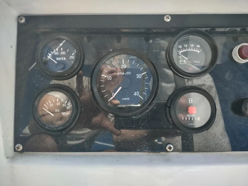 Slide: The Image of Islander 40 1983 - 52