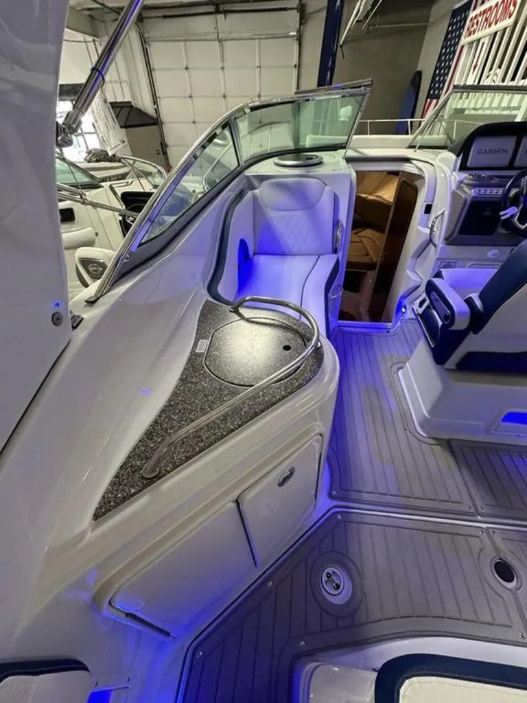 Slide: The Image of Crownline Boats 270 CR 2024 - 5