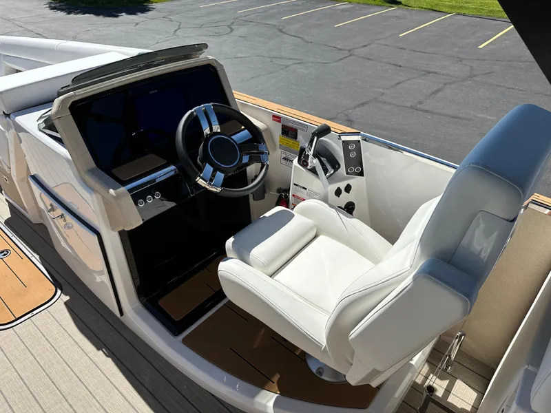 Slide: The Image of Balise Horizon 26C 2025 - 19