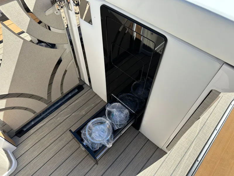 Slide: The Image of Balise Horizon 26C 2025 - 24