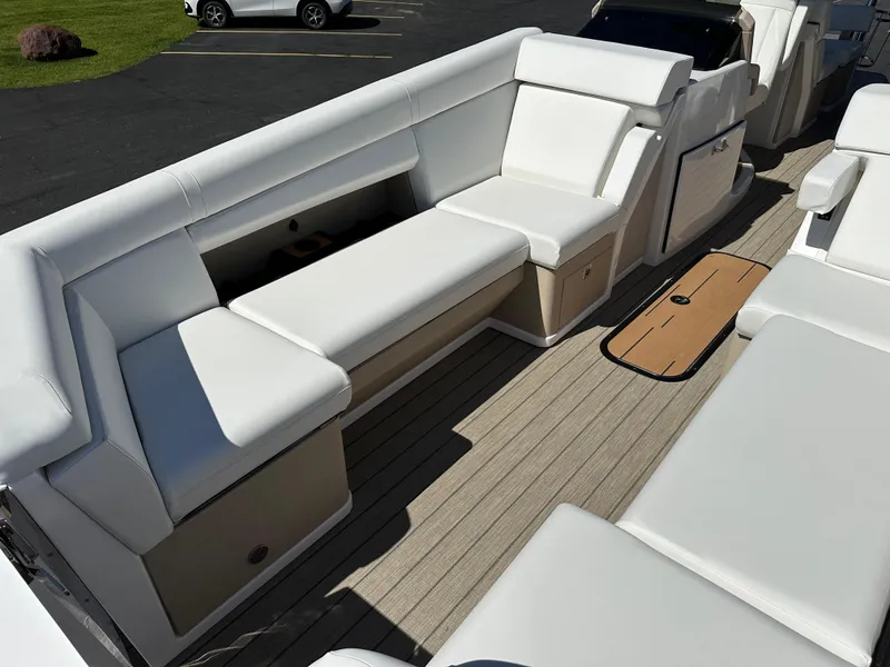 Slide: The Image of Balise Horizon 26C 2025 - 30