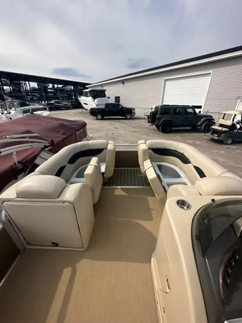 Slide: The Image of Godfrey Aqua Patio 220 LC3 2013 - 11