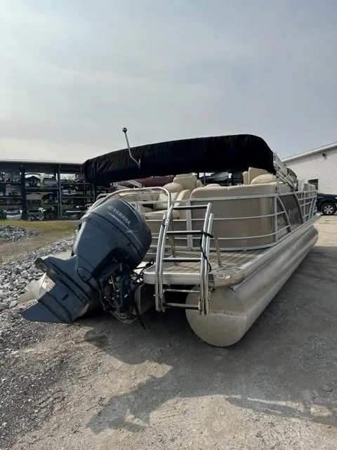 Slide: The Image of Godfrey Aqua Patio 220 LC3 2013 - 4