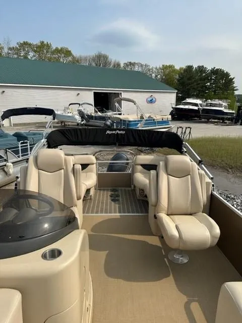 Slide: The Image of Godfrey Aqua Patio 220 LC3 2013 - 8