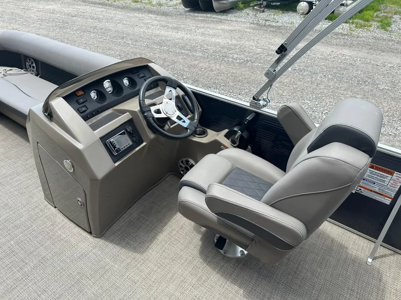 Slide: The Image of Bennington 23 SX 2019 - 15