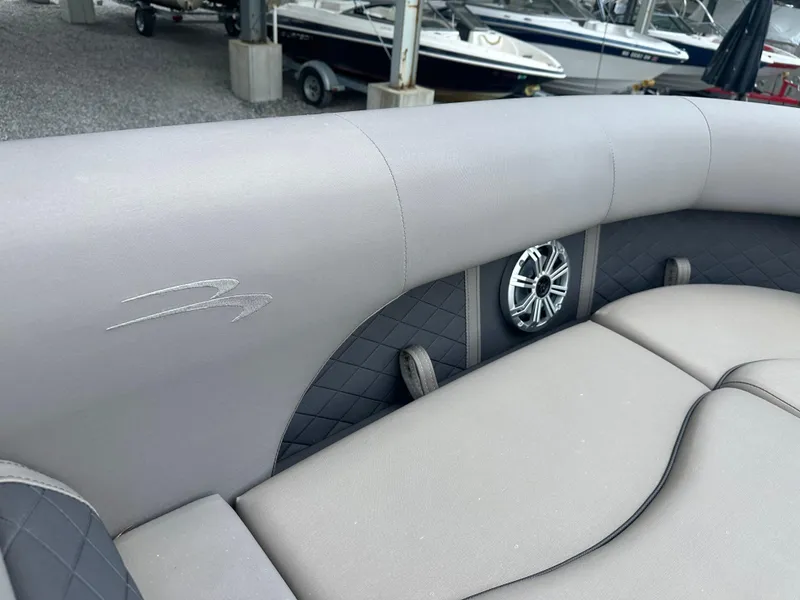 Slide: The Image of Bennington 23 SX 2019 - 21