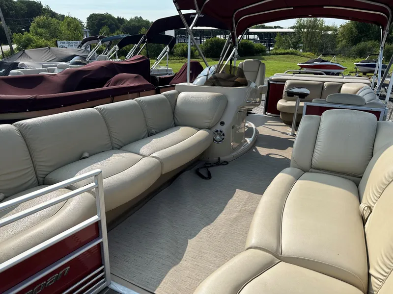 Slide: The Image of Sanpan 2500C 2015 - 11