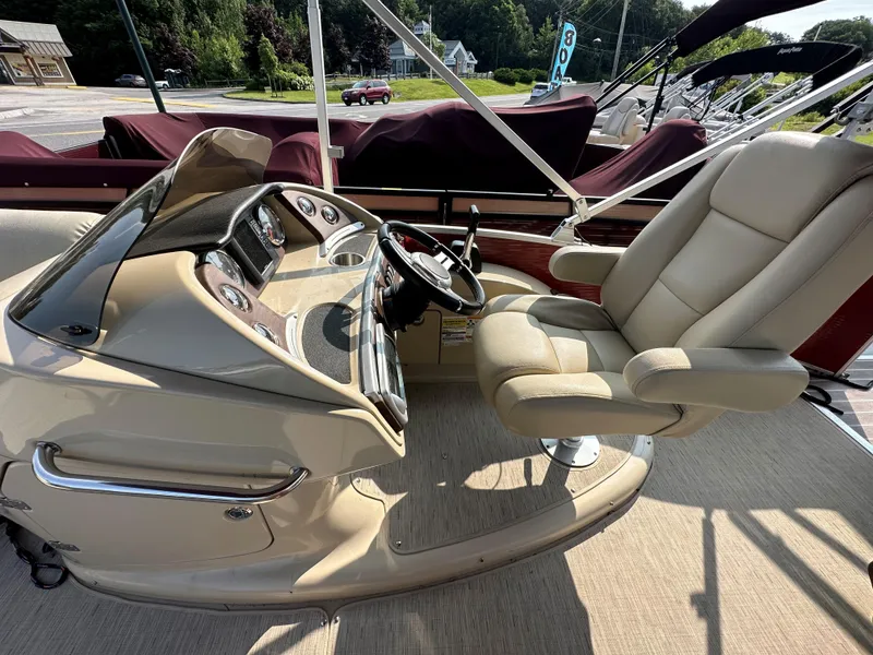 Slide: The Image of Sanpan 2500C 2015 - 7