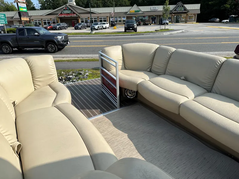 Slide: The Image of Sanpan 2500C 2015 - 9