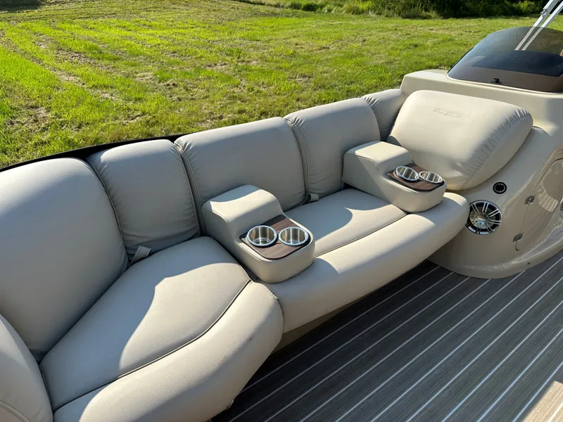 Slide: The Image of Sanpan SP2200BC3 2014 boat seating with cup holders. - 15