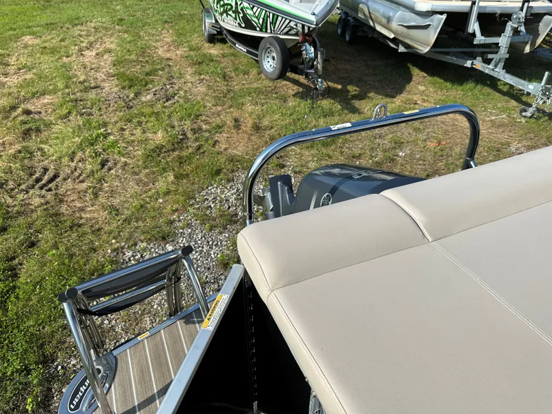Slide: The Image of Sanpan SP2200BC3 2014 pontoon boat with ladder on grass. - 4