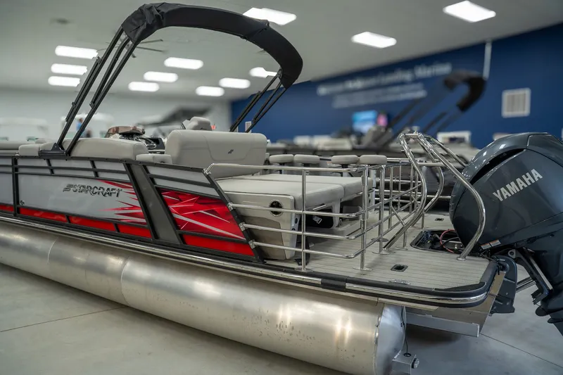 Slide: The Image of Starcraft CX 25 DL Bar - Tritoon 2023 - 4