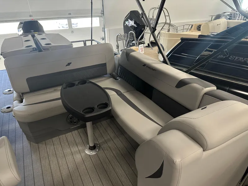 Slide: The Image of Starcraft CX 25 DL Bar - Tritoon 2024 - 9