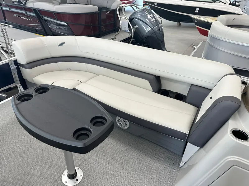 Slide: The Image of Starcraft EX 22 FD 2023 - 16