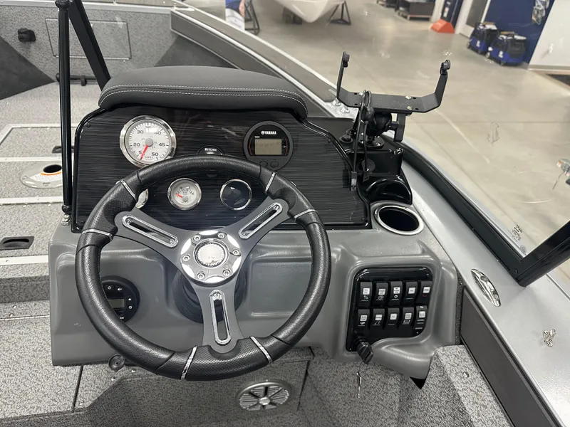 Slide: The Image of Starcraft Fishmaster 196 DC 2024 - 15