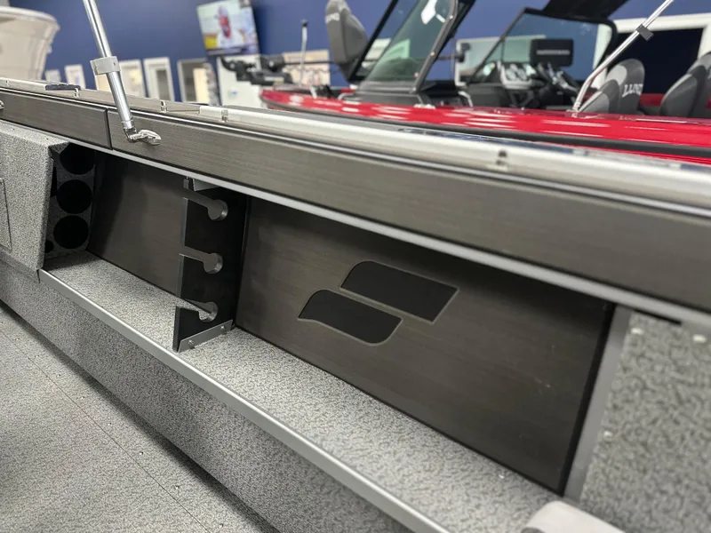 Slide: The Image of Starcraft Fishmaster 196 DC 2024 - 16