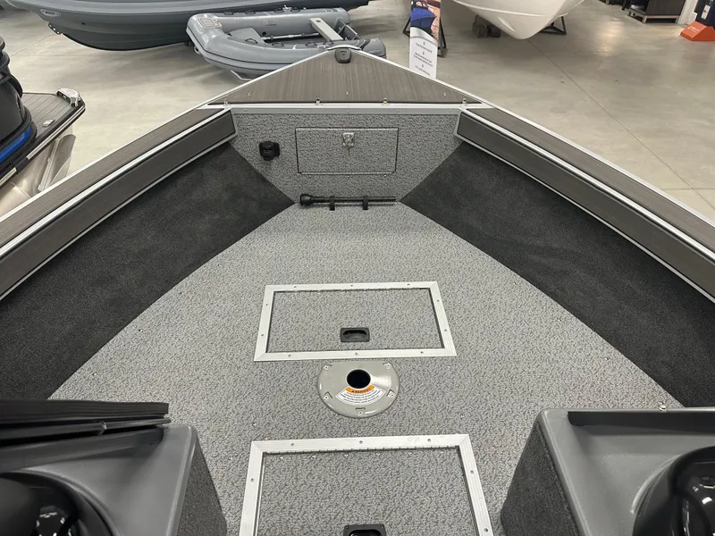 Slide: The Image of Starcraft Fishmaster 196 DC 2024 - 23