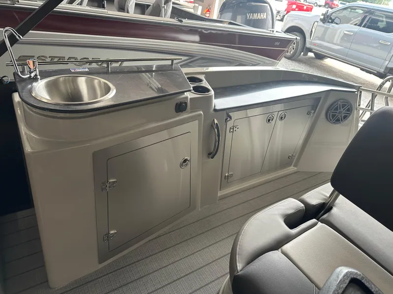 Slide: The Image of Starcraft MX 25 Q - Tritoon 2023 - 10