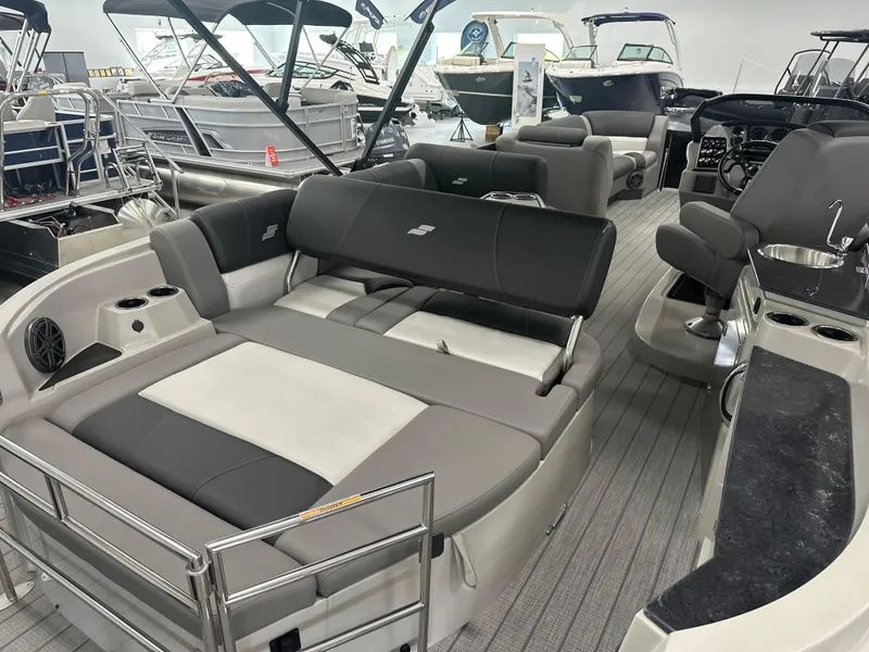 Slide: The Image of Starcraft MX 25 Q - Tritoon 2023 - 5