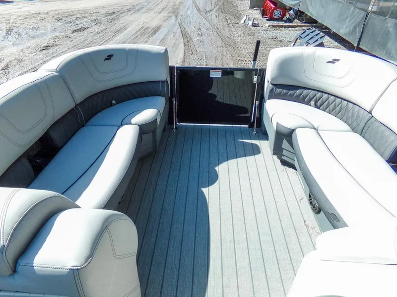 Slide: The Image of Starcraft SLS 5 R - Tritoon w/ Tower 2023 - 5