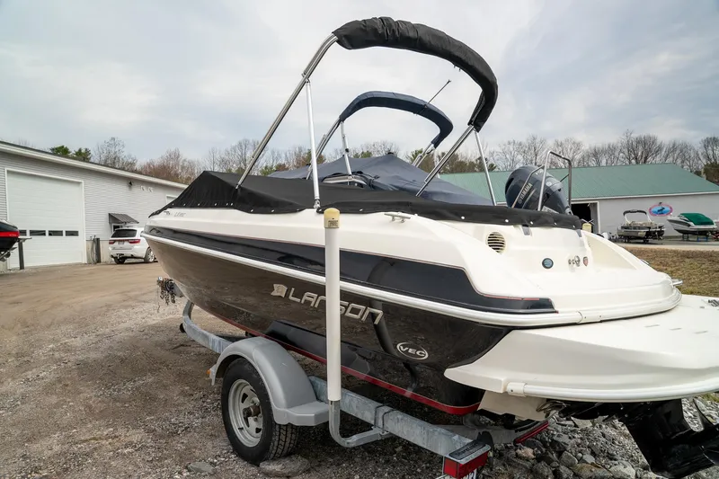 Slide: The Image of Larson LX 195 C 2013 - 7