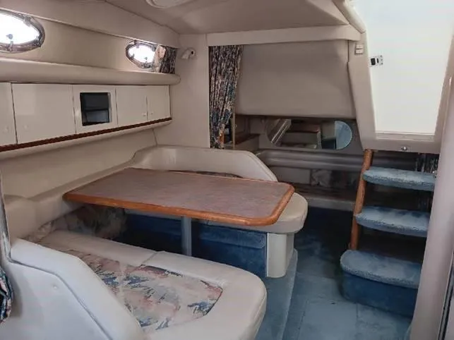 Slide: The Image of Sea Ray Sundancer 330 1996 - 6