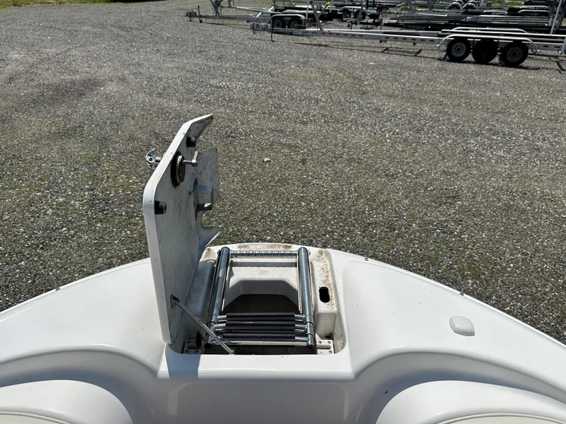 Slide: The Image of Yamaha 212X 2008 - 14