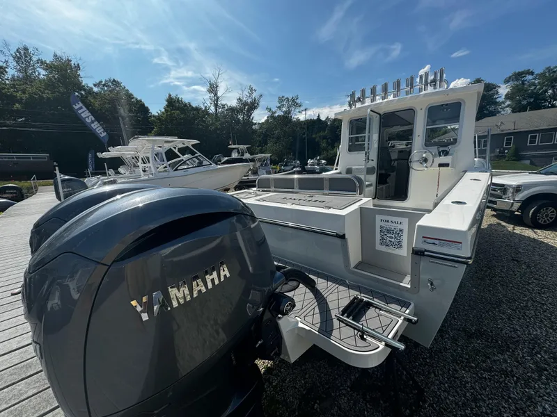 Slide: The Image of Defiance 260 Admiral 2025 - 4