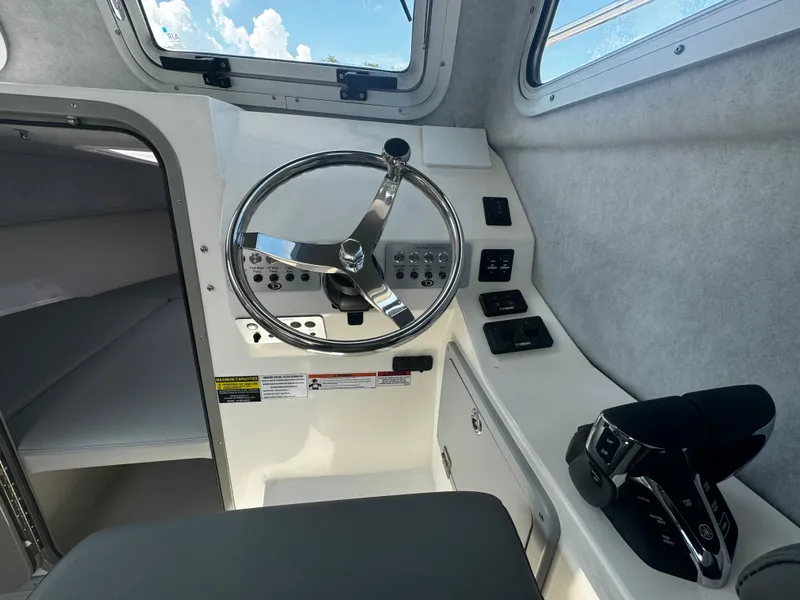 Slide: The Image of Defiance 260 Admiral 2025 - 9