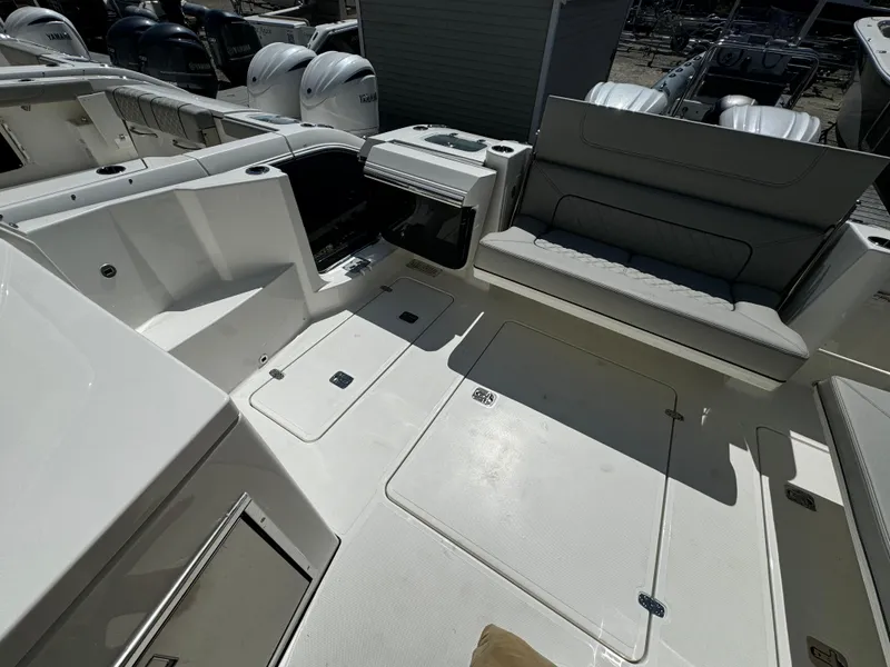 Slide: The Image of Pursuit DC 326 Dual Console 2025 - 16