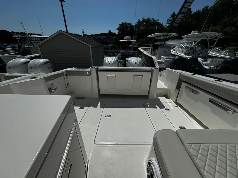 Slide: The Image of Pursuit DC 326 Dual Console 2025 - 8