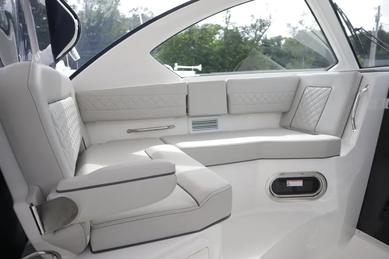 Slide: The Image of Pursuit OS 355 Offshore 2024 - 28