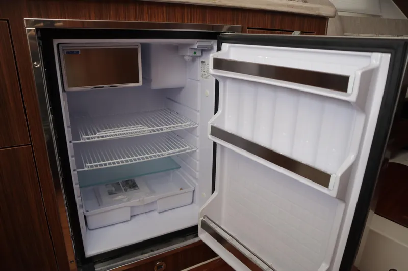 Slide: The Image of Pursuit OS 355 Offshore 2024 - 43