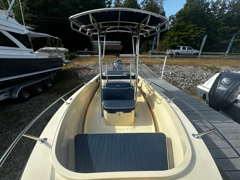 Slide: The Image of Rossiter R17 CC 2021 - 12