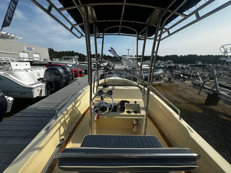 Slide: The Image of Rossiter R17 CC 2021 - 9