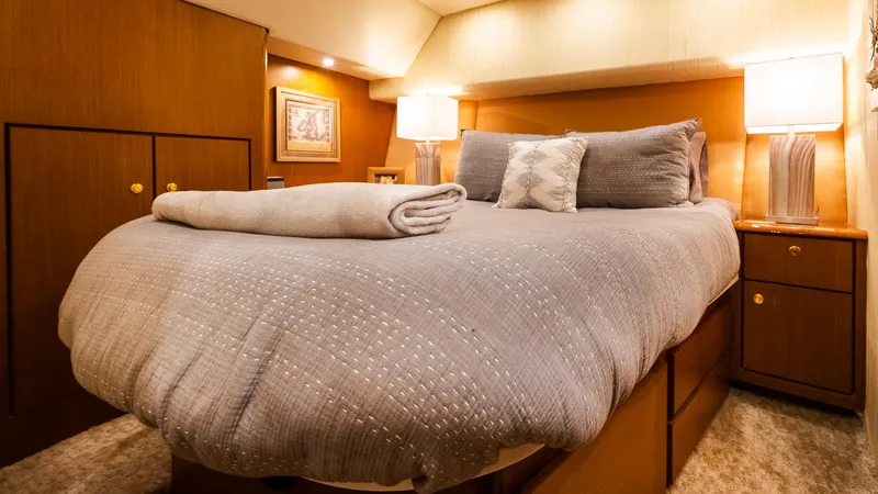 Slide: The Image of Ocean Yachts 46 Super Sport 2006 - 14