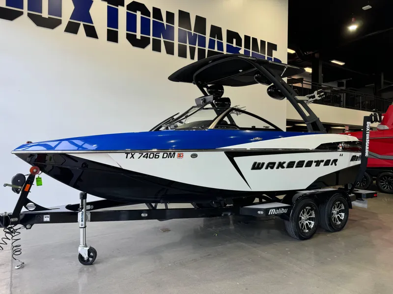 Slide: The Image of Malibu Wakesetter 20 VTX 2016 - 3